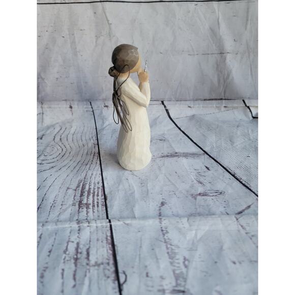 Willow Tree 2004 Bright Star Angel Figurine Susan Lordi Demdaco 5 1/4in Tall - Picture 3 of 9